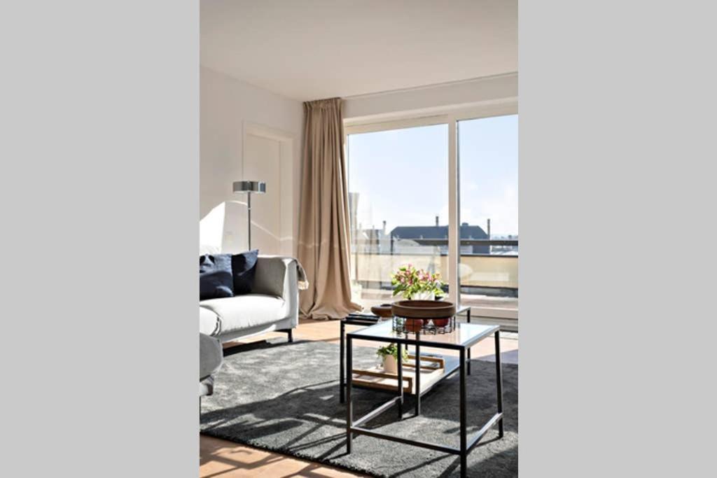Appartement Penthouse, Rooftop Terrace, Free Netflix, Wifi And Airco